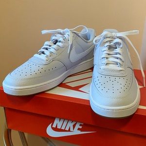 Nike Court Vision Low Shoes